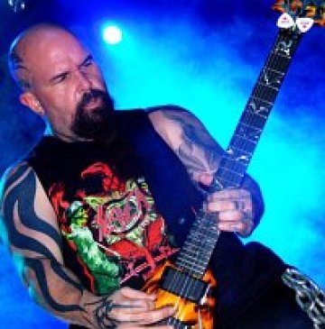 Metal Hammer най-накрая призна Kerry King за Бог!