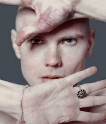 Billy Corgan от Smashing Pumpkins има проблеми с режисьор