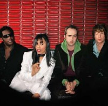 Те подгряват The Brand New Heavies