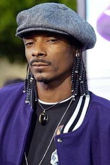 Snoop Dogg пуска дрехи за богати и неизвестни