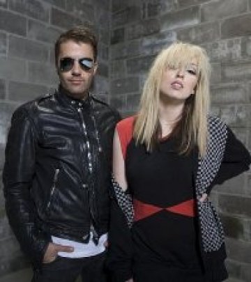 Ting Tings организираха бой с боя!