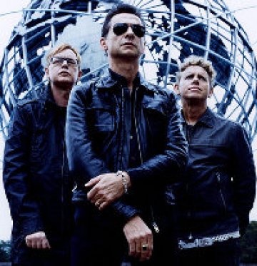 Depeche Mode пристигат с две подгряващи банди!