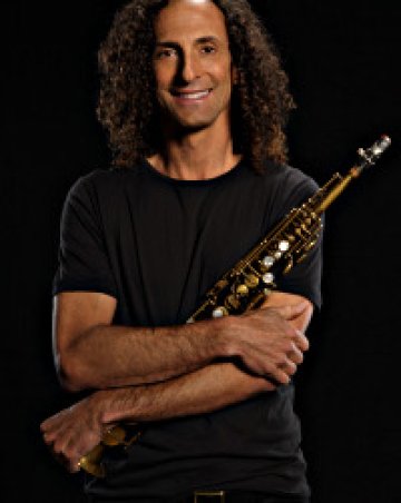 Kenny G  включва София в концертно DVD