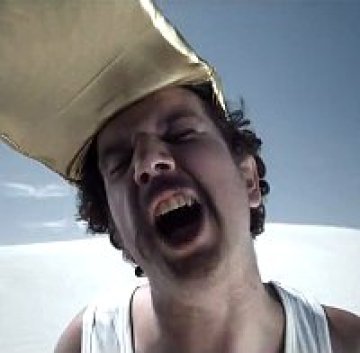 Скивай новото видео на Jack Parow   