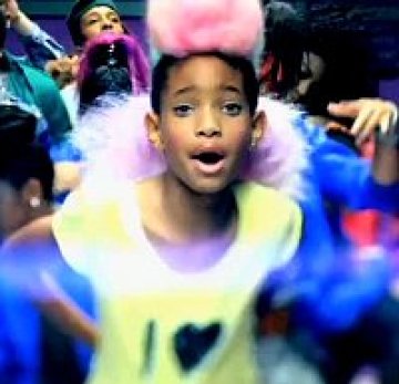 Излезе лудия клип на Willow Smith