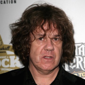 Почина легендарният Gary Moore