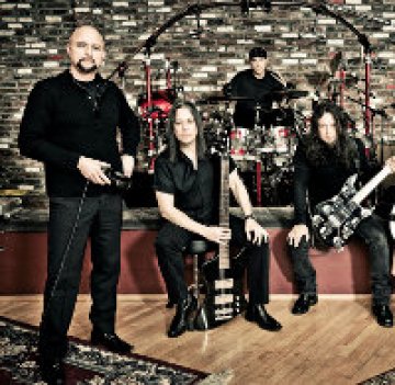 Queensr&#255;che пускат Dedicated to Chaos това лято 