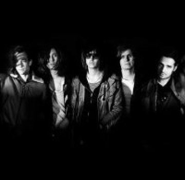 The Strokes с първи клип от новия албум