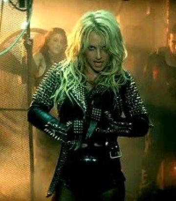 Britney предсказва края на света!