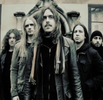 Opeth и Chimaira останаха без клавиристи