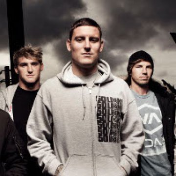 Виж подробности около концерта на Parkway Drive в София