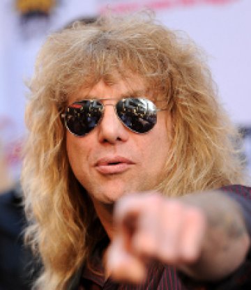 Steven Adler: Axl Rose e най-големият задник на света!