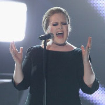 Ексгадже към Adele: Искам пари, че те зарязах!