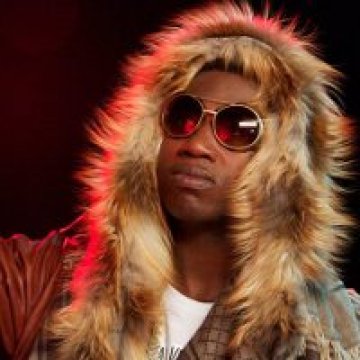 Gucci Mane изхвърли жена от кола в движение