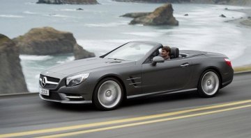 Това е Mercedes SL 2013