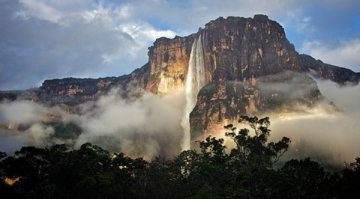 Снимка: southamericatourist.com; Ангелският водопад, Венецуела