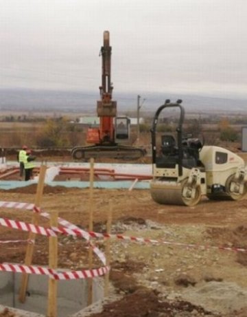 Строителството на депото за неопасни отпадъци край Яна. Снимка: БТА