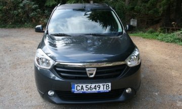 Dacia Lodgy следва логиката на пазара