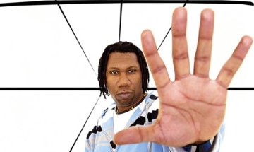 Легендарният рапър KRS One идва в България