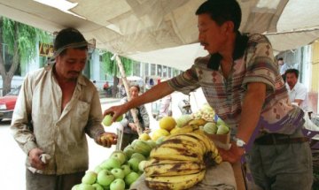 Каква храна помага при стрес, високо кръвно, запек 