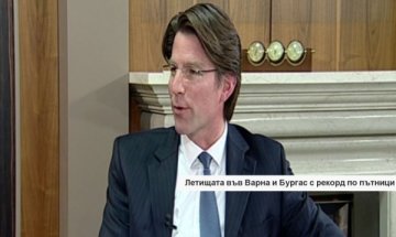 Върхови резултати за летища Варна и Бургас през 2017