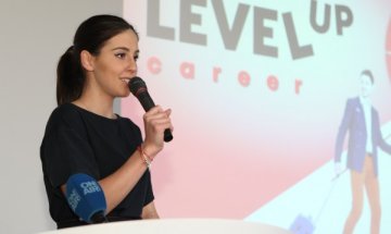 Level Up Career: Как младите да намерят успешно работа?