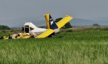 Три версии за катастрофата на самолета край Раднево