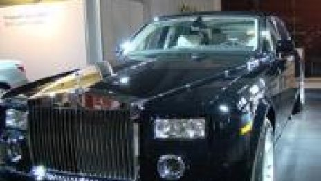 Rolls Royce идва в България с цена от 325 хил. евро