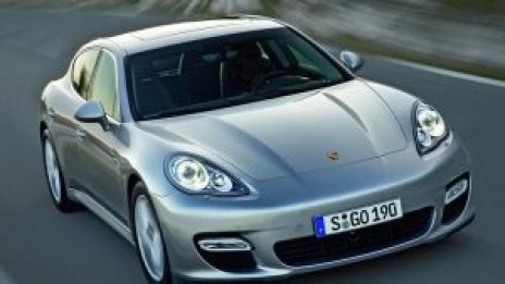 Първи погледи към Porsche Panamera