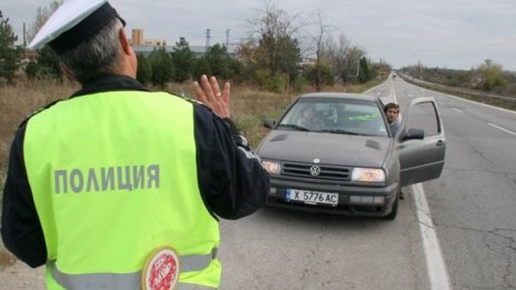 МВР: Фалшиви катаджии глобяват на пътя