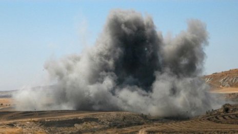 Взрив във военен склад в Турция