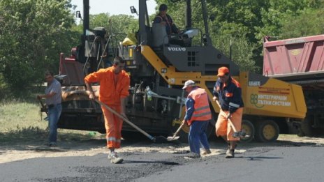 Сухи пътища и затворени проходи