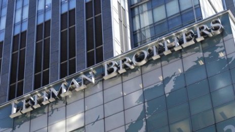 Една година след кошмара Lehman: Какво мислят големите?