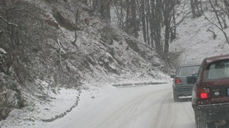 Пътищата са проходими при зимни условия