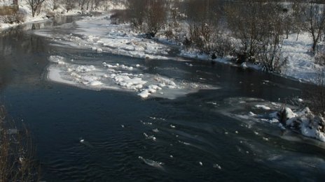 Замърсиха река Блато