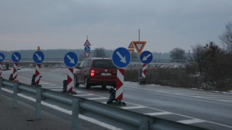 Пътищата в повечето райони от страната са сухи