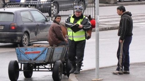 40 каруци прибрани в Бургас за година и половина