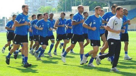 Левски преклони глава пред Черноморец в Бургас