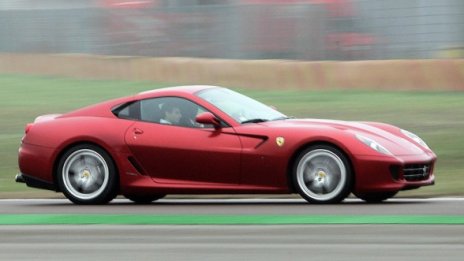 Официално: Fiat продава Ferrari