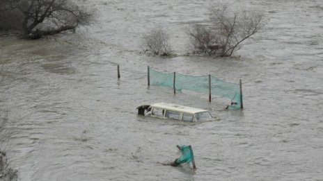 3 дни воден ад в Дупница и Кресна