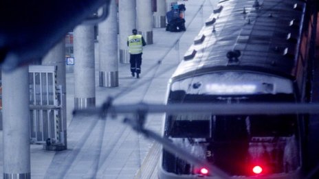 Евакуираха метростанция в Стокхолм заради съмнителен пакет