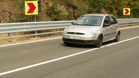 Пътищата в страната са мокри