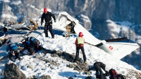 Петима загинали при самолетна катастрофа в Швейцария