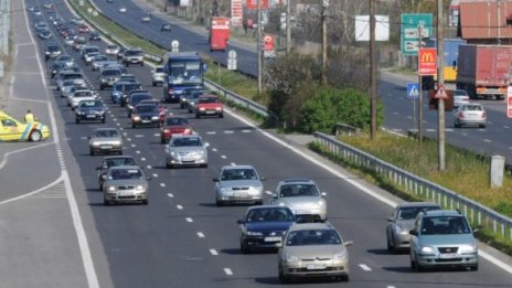 Пътищата в страната са сухи