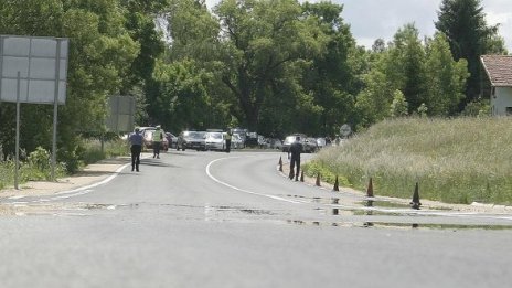 Предимно сухи пътища в страната