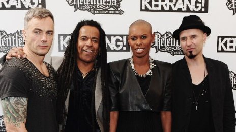 Ace от Skunk Anansie: Идваме да ви взривим!