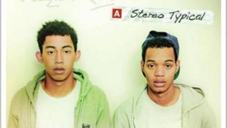 Дебютантите Rizzle Kicks са готови с първия си албум, Stereo Typical 