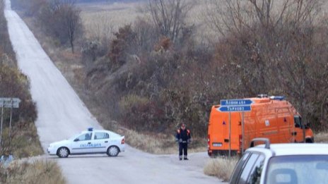 Отлагат огледа на взривените складове край Севлиево