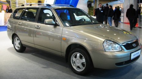 Lada пак на ход. Атакува пазара с газова Priora