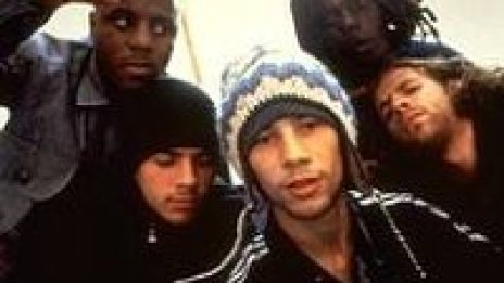 Jamiroquаi остават заедно